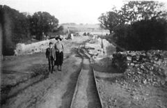 Construction-of-the-bridge-over-the-Old-Roar-gill-on-St-Helens-Road.-1912.